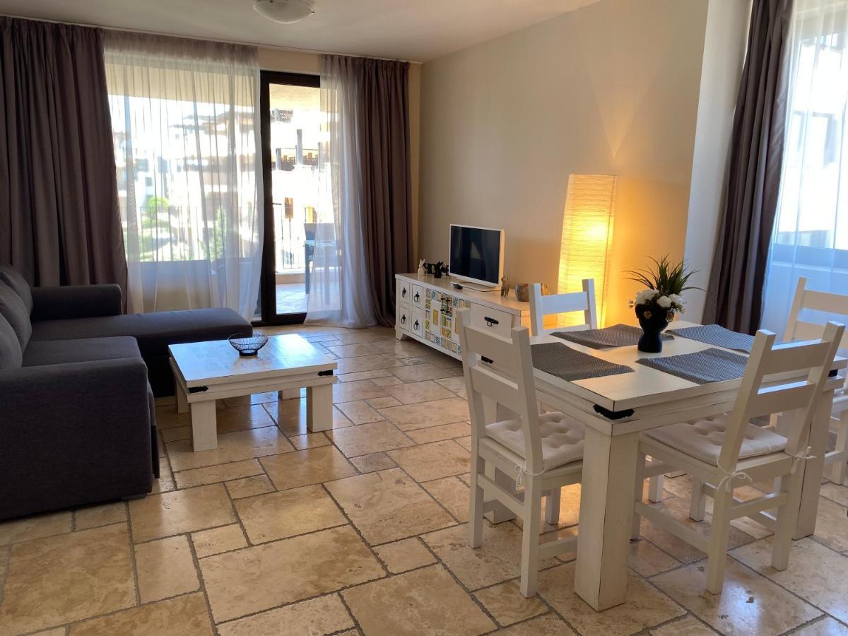 Sea View & Infinity Pool Apartments In Kaliakria Resort Balchik Bagian luar foto