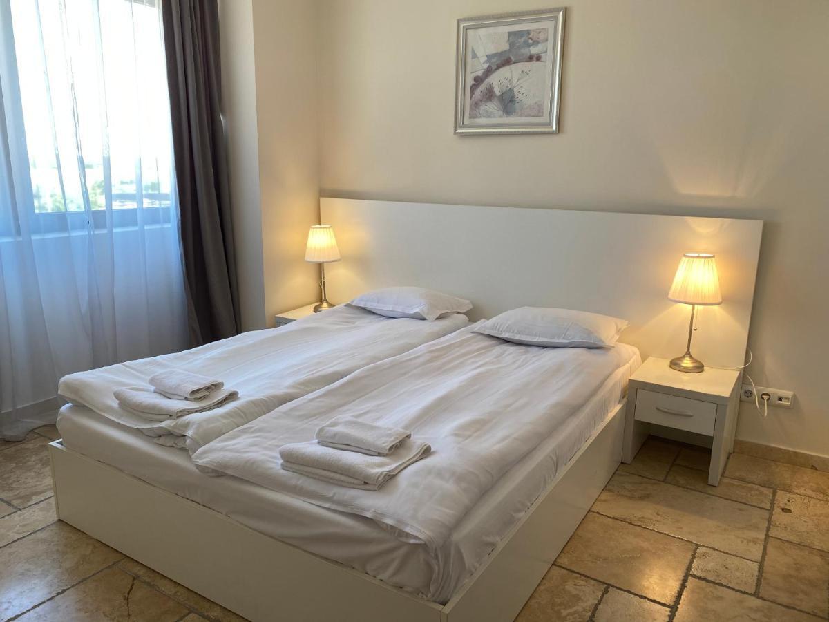 Sea View & Infinity Pool Apartments In Kaliakria Resort Balchik Bagian luar foto