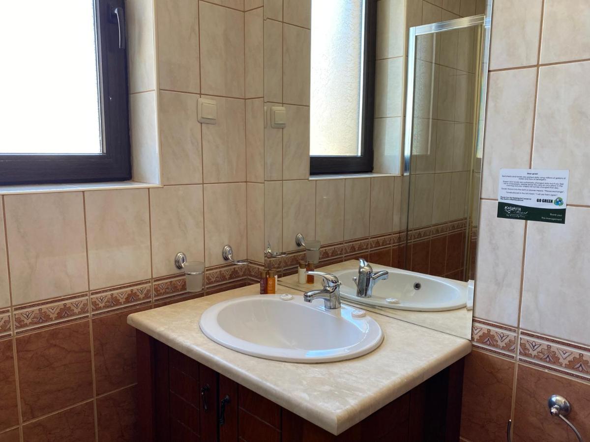 Sea View & Infinity Pool Apartments In Kaliakria Resort Balchik Bagian luar foto