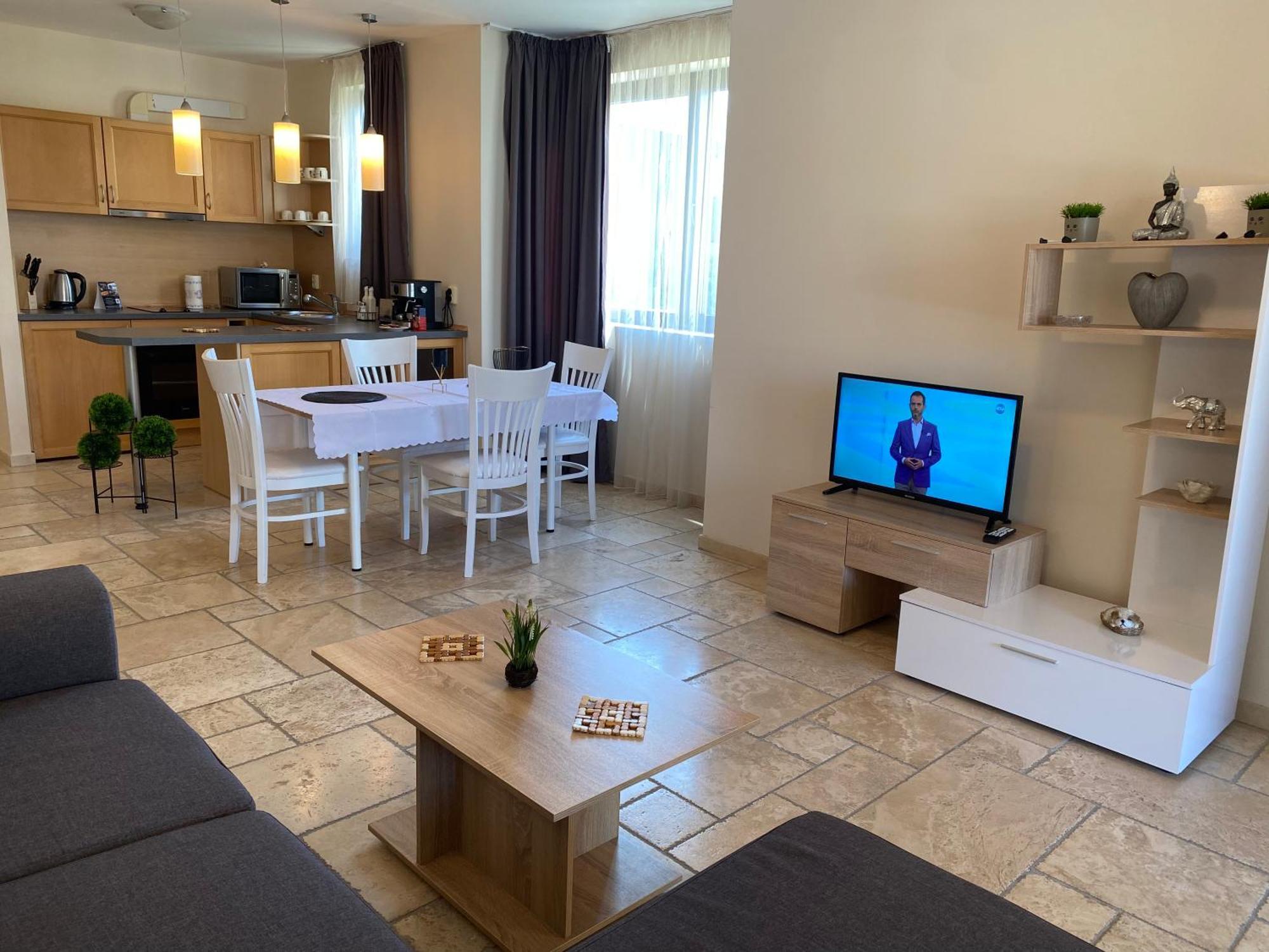 Sea View & Infinity Pool Apartments In Kaliakria Resort Balchik Bagian luar foto