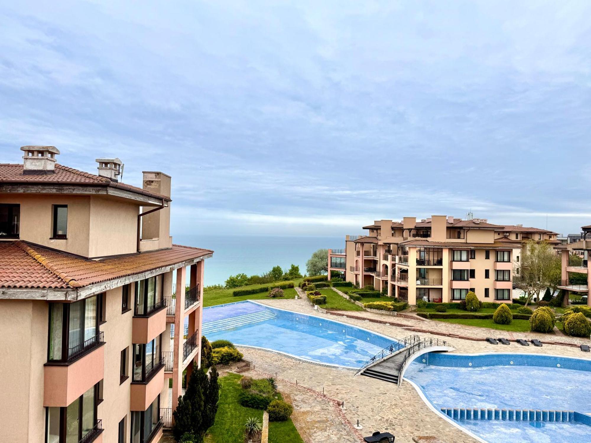 Sea View & Infinity Pool Apartments In Kaliakria Resort Balchik Bagian luar foto